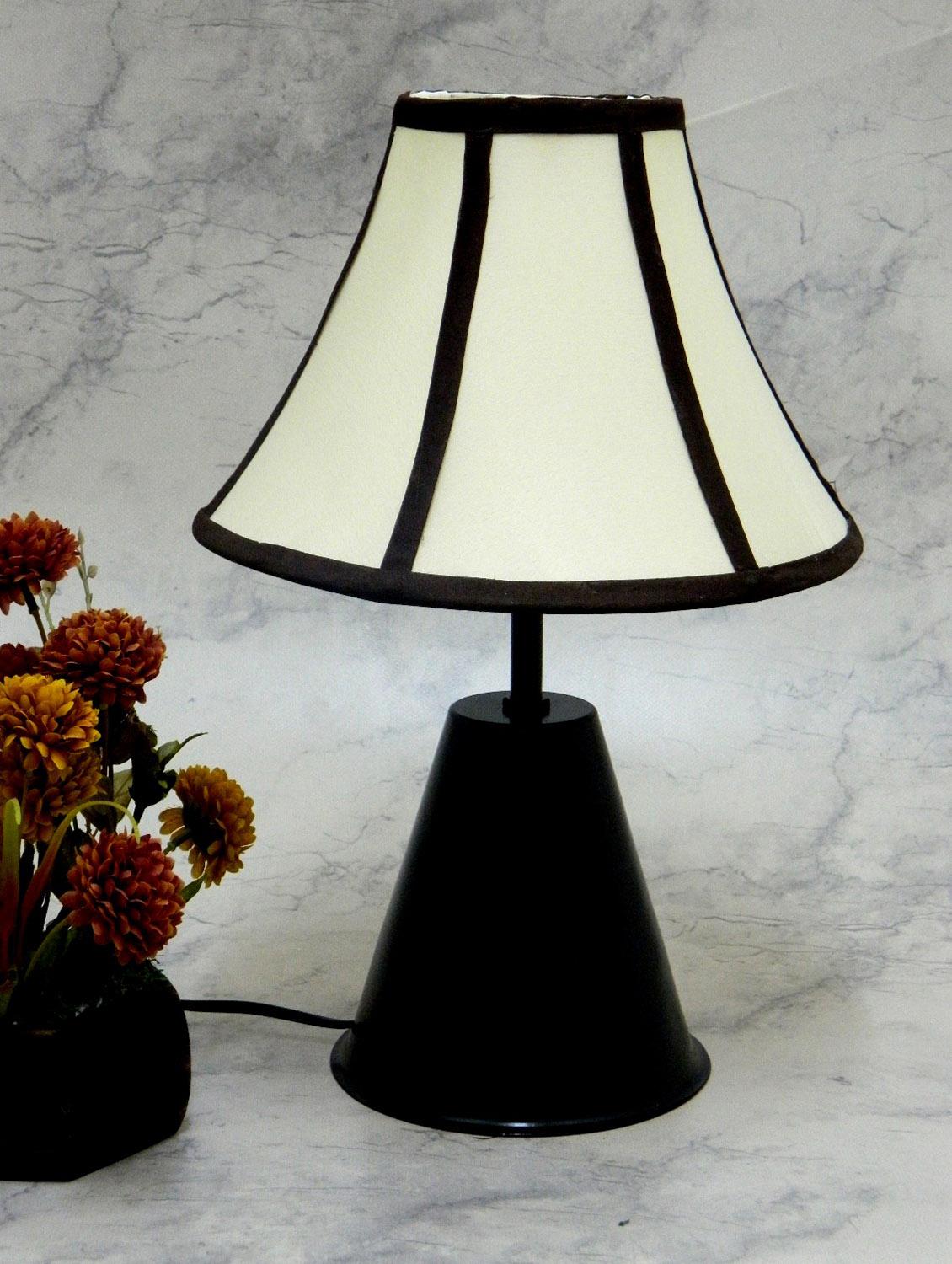 white metal and fabric table lamp - 1204330 - Zoom Image - 2