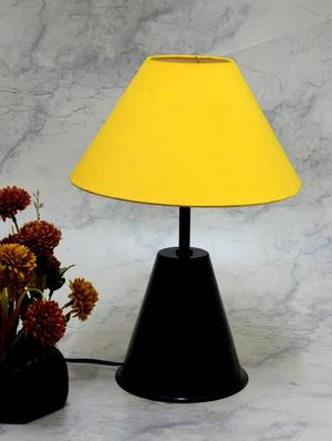 yellow metal and fabric table lamp - 1204334 - Standard Image - 2