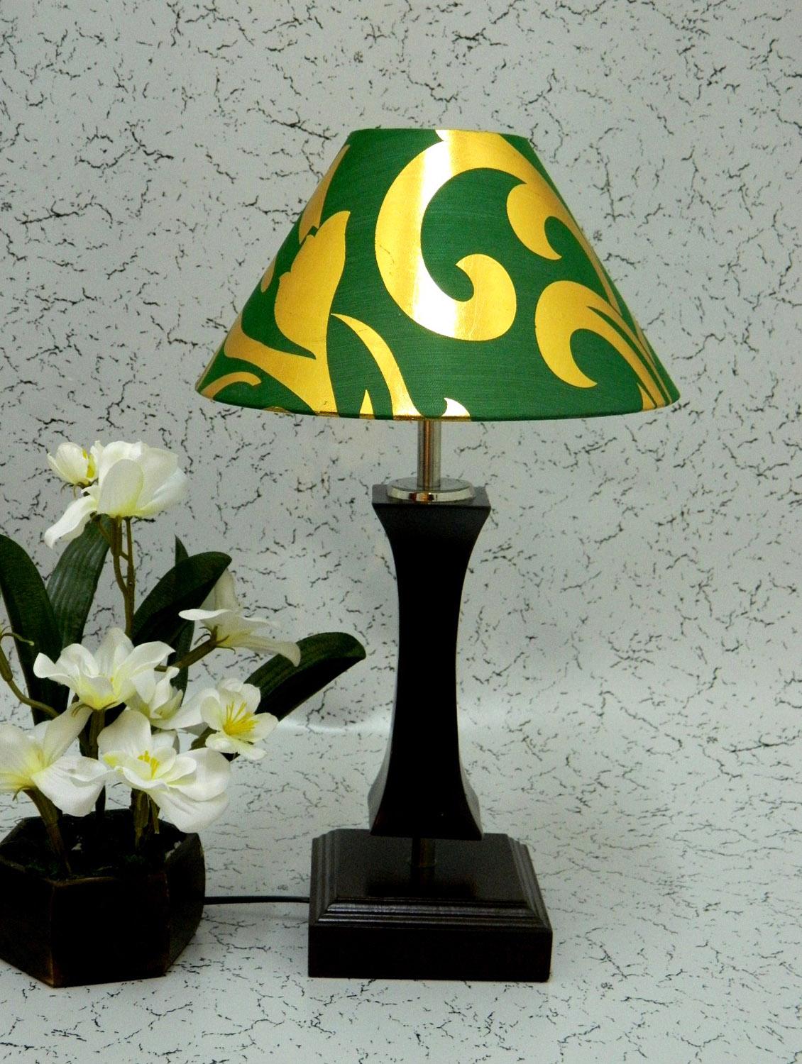 green wood and metal table lamp - 1204530 - Zoom Image - 2