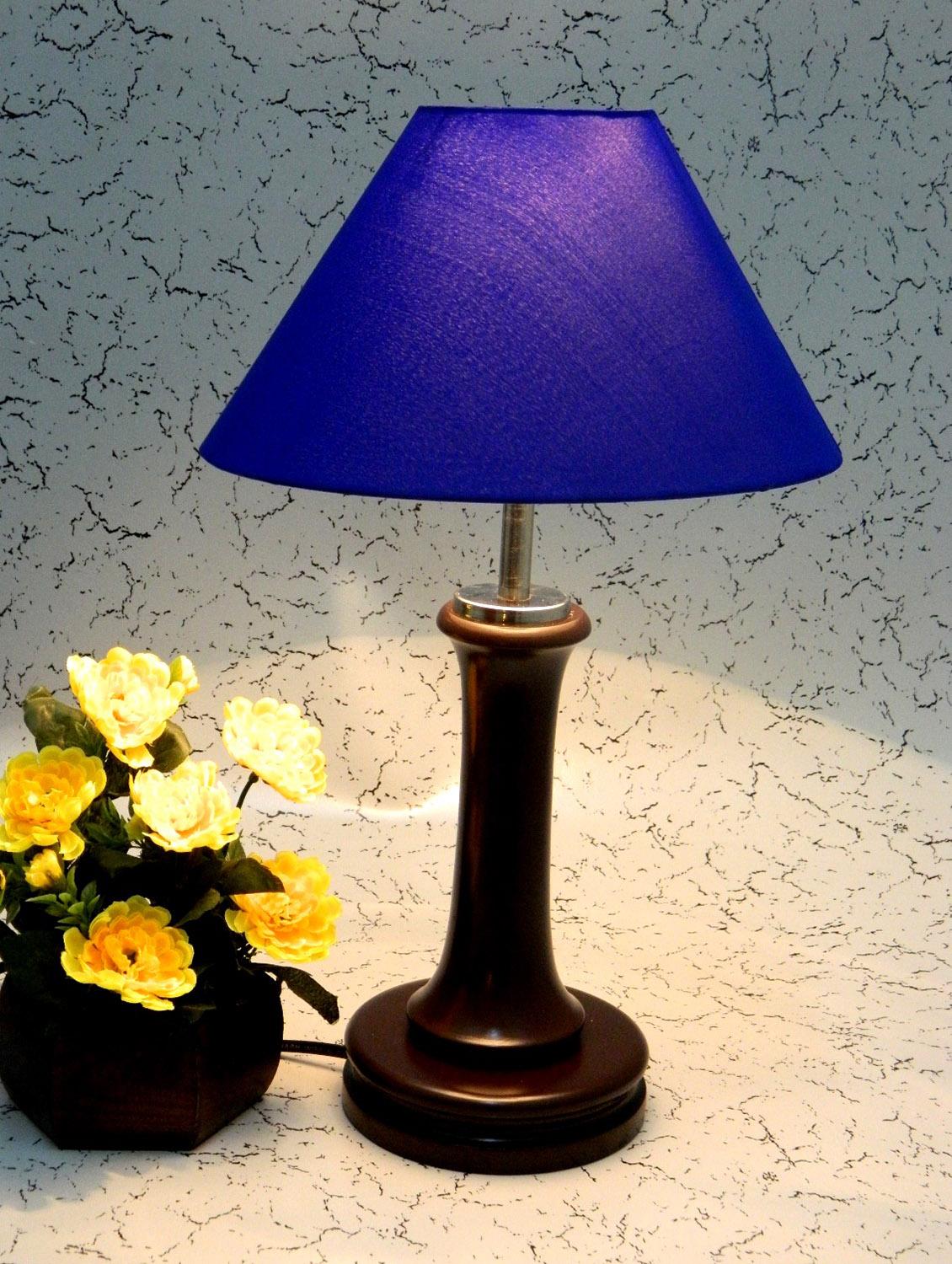 blue wood and metal table lamp - 1204543 - Zoom Image - 1