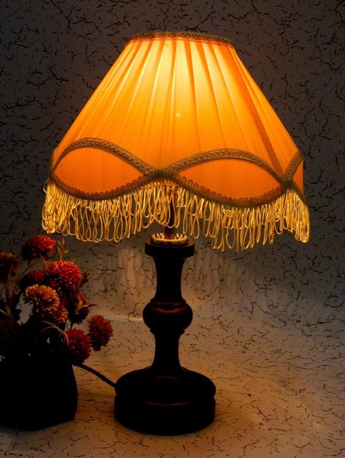 yellow wood and metal table lamp - 1204568 - Standard Image - 1