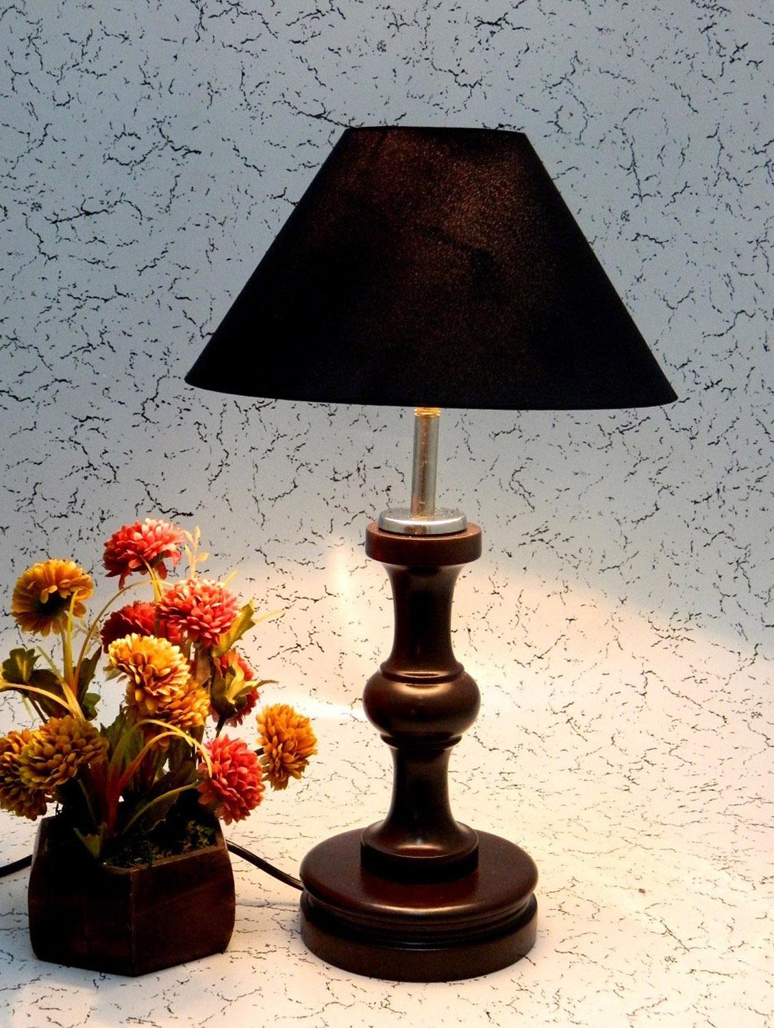 black wood and metal table lamp - 1204578 - Zoom Image - 1