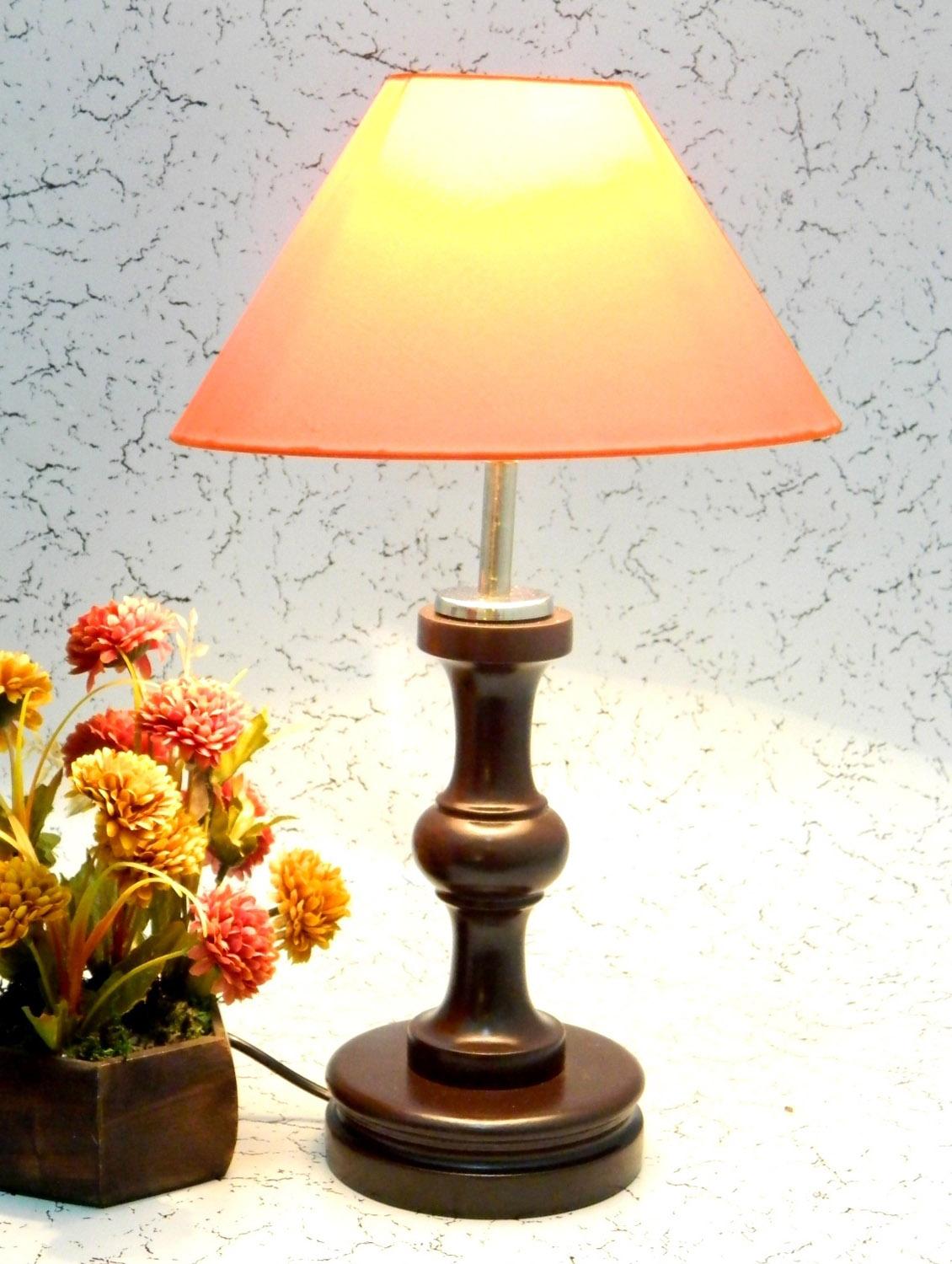 red wood and metal table lamp - 1204580 - Zoom Image - 1