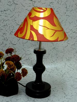 red wood and metal table lamp - 1204593 - Standard Image - 2