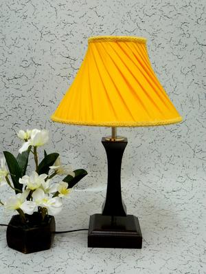 yellow wood and metal table lamp - 1204628 - Standard Image - 2