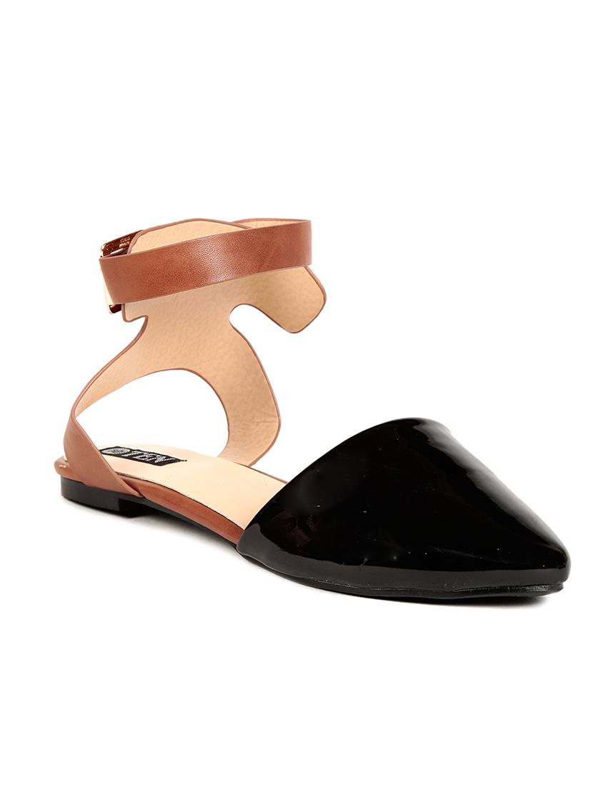 black patent leather sandal - 12115454 - Zoom Image - 1
