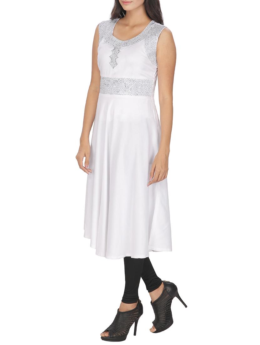 white rayon asymmetric kurta - 12127088 - Zoom Image - 2