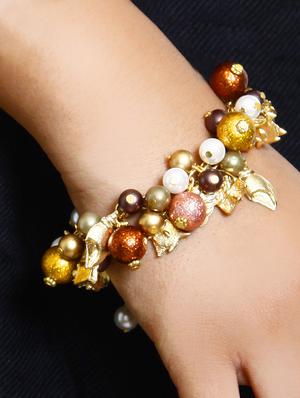 embellished gold chain bracelet - 1213876 - Standard Image - 2