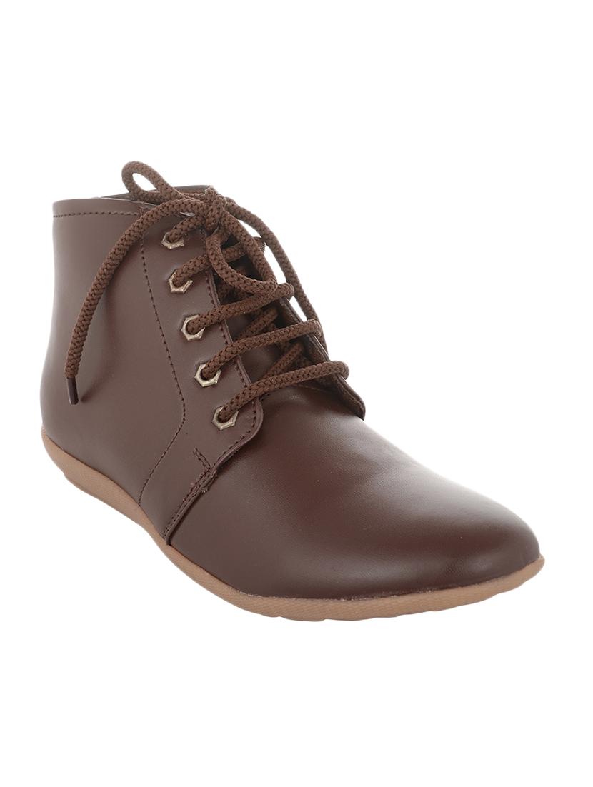 brown leatherette boots