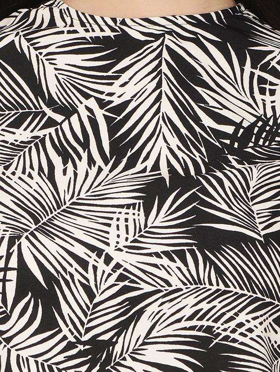 black printed crepe top and skirt set - 12206363 - Zoom Image - 4