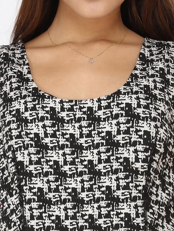 black acrylic printed layered dress - 12249020 - Zoom Image - 4