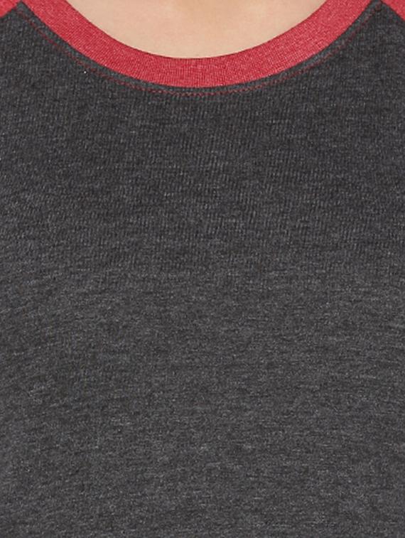 color block round neck tee - 12269299 - Zoom Image - 4