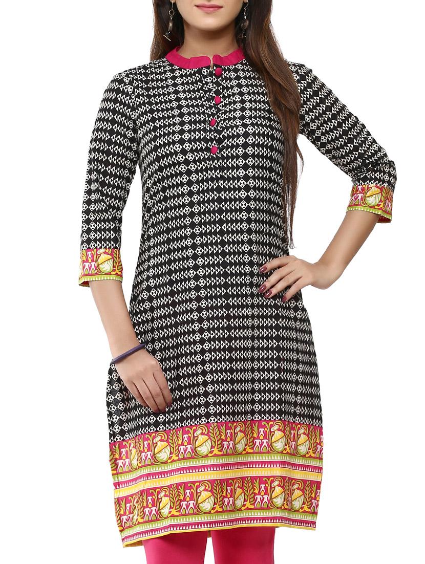 black and white cotton straight kurta - 12276032 - Zoom Image - 1