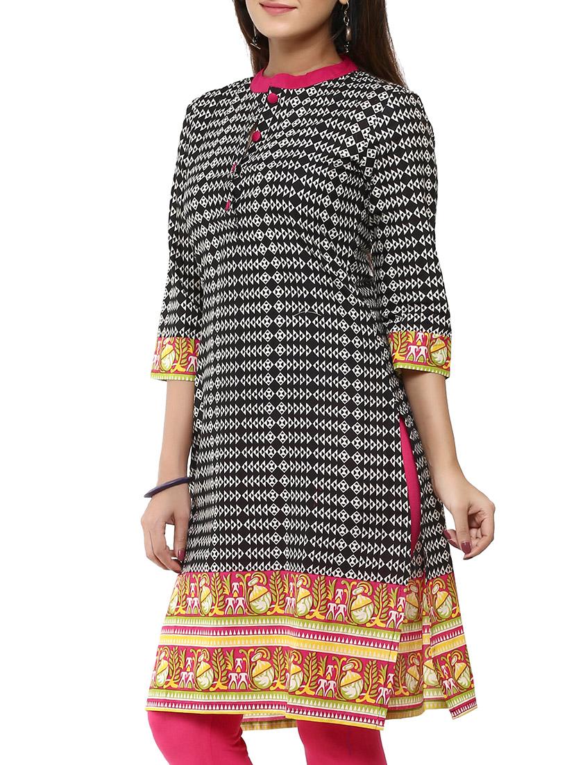 black and white cotton straight kurta - 12276032 - Zoom Image - 2