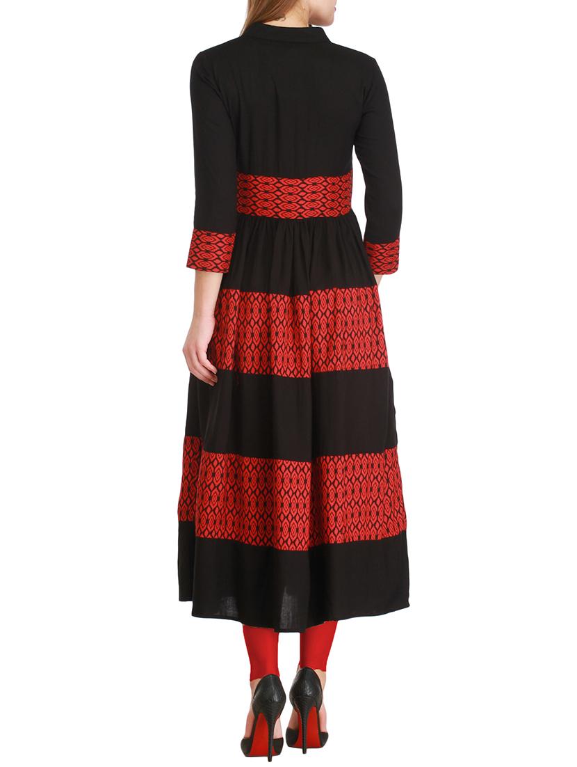 black viscose printed tiered kurta - 12308415 - Zoom Image - 2