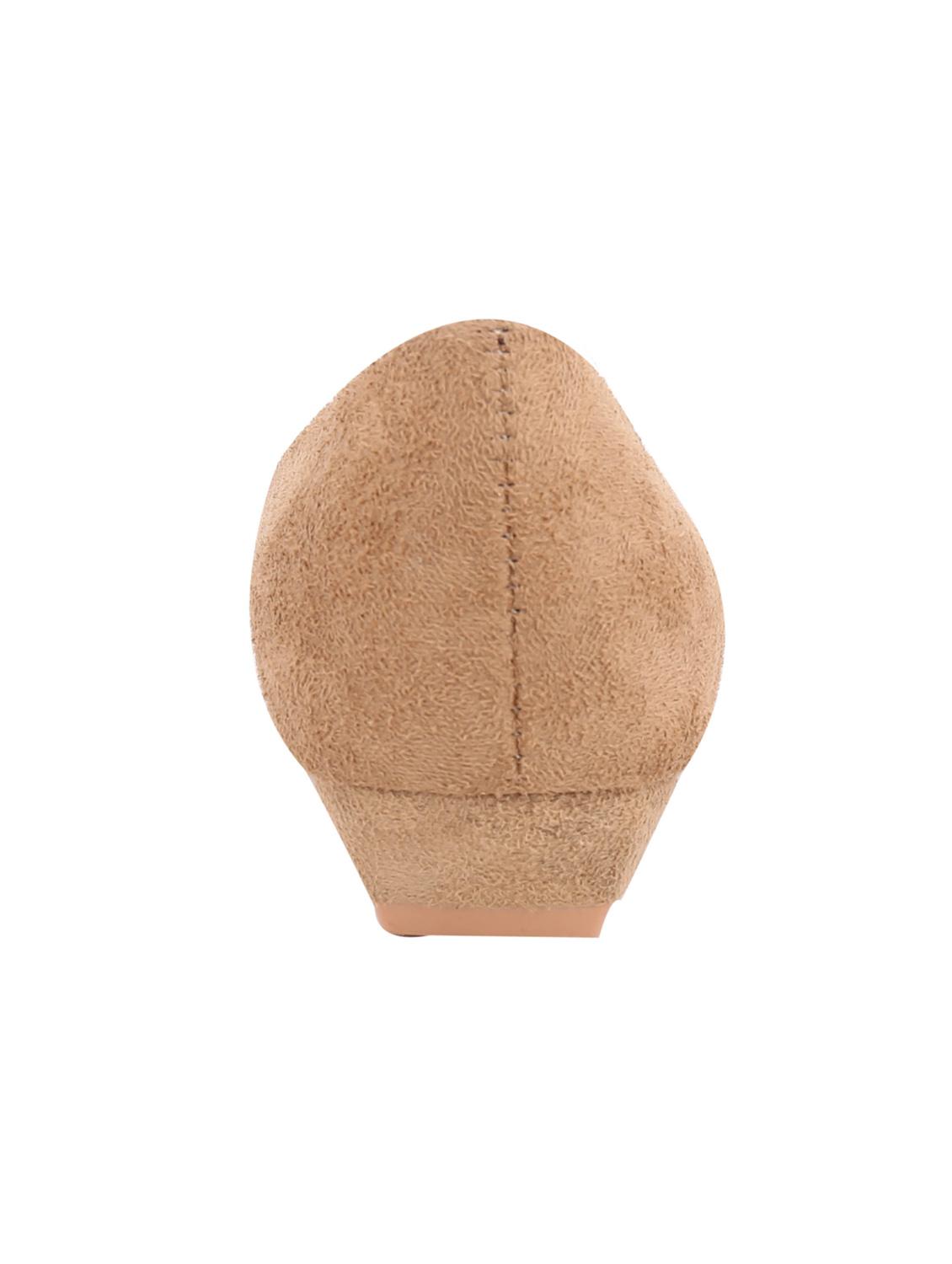 beige embellished suede heels - 1233629 - Zoom Image - 4