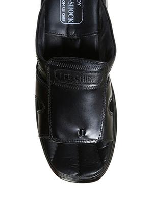 red chief black casual sandals - 12337636 - Standard Image - 4