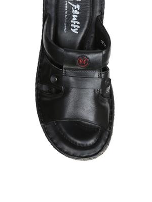 red chief black casual sandals - 12337658 - Standard Image - 4