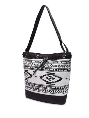 black and white printed canvas bag - 1237928 - Standard Image - 5