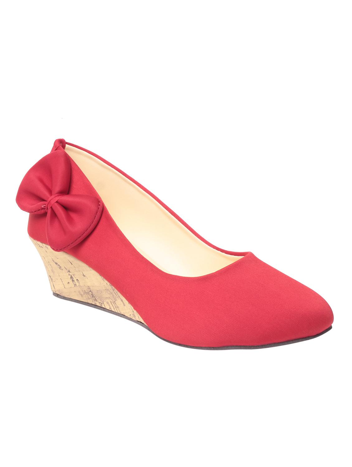 red synthetic wedge - 12391934 - Zoom Image - 1