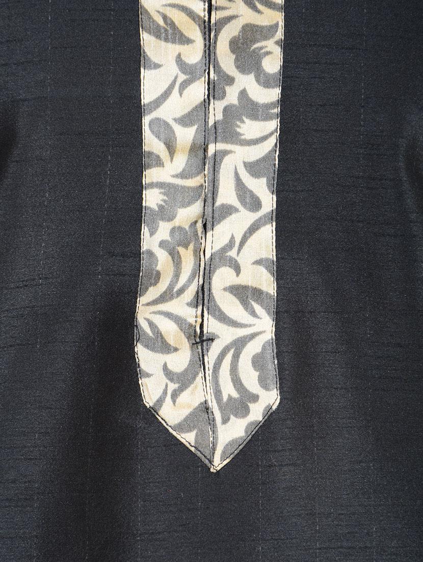 black dupion kurta pyjama set - 12406114 - Zoom Image - 3