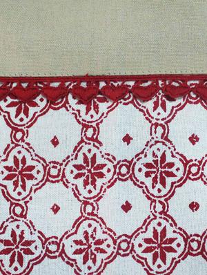 table cover - 12451775 - Standard Image - 2
