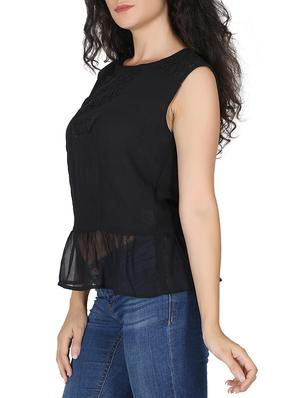 black top - 12586791 - Standard Image - 2