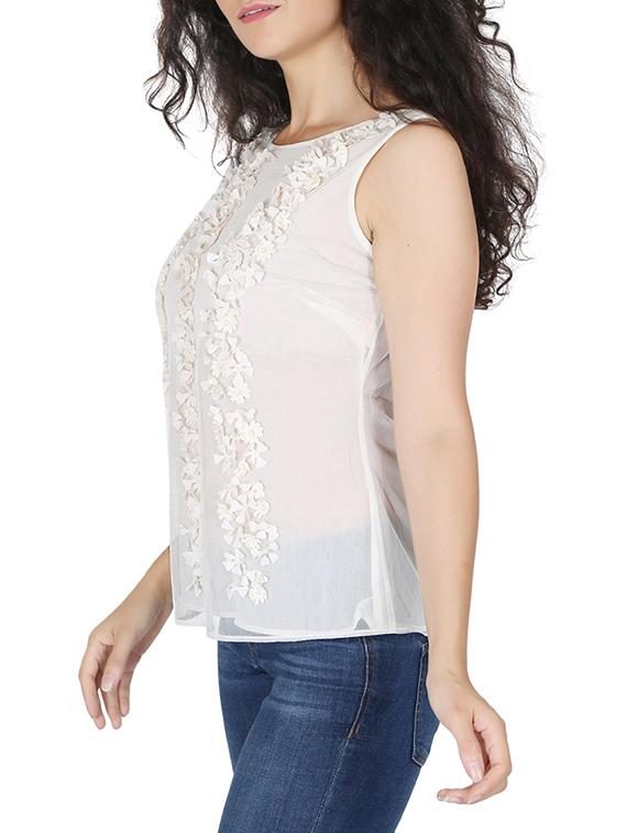 white top - 12586812 - Zoom Image - 2