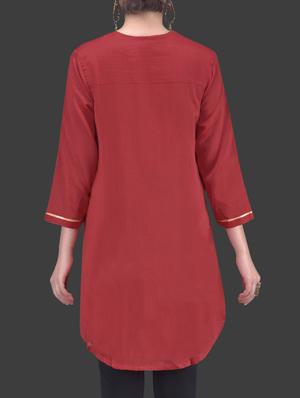 red appliqued chanderi silk tunic - 1265539 - Standard Image - 3