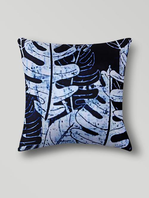 blue polyester digital printed cushion cover - 1276803 - Standard Image - 1