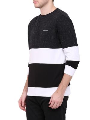 monochrome color block t-shirt - 12778237 - Standard Image - 2