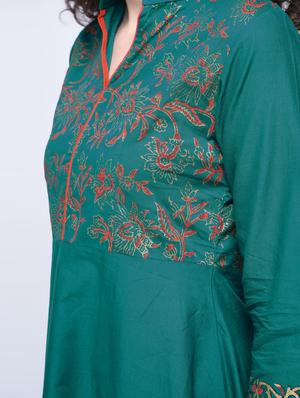 green cotton printed flared kurta - 12787546 - Standard Image - 5