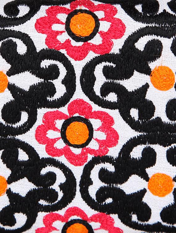 multicoloured embroidered box clutch - 12800984 - Zoom Image - 4