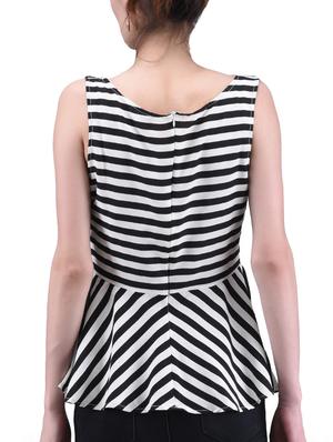 black printed poly crepe top - 1294674 - Standard Image - 3