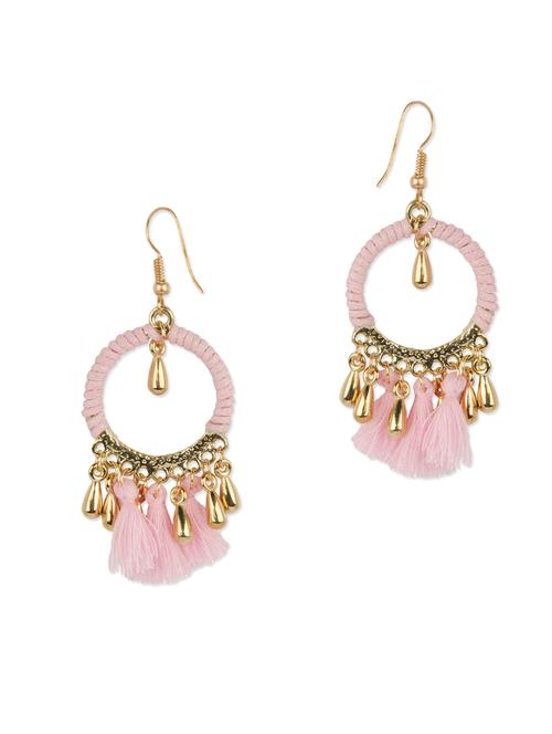 gold metal tassel earrings - 12978905 - Very Small Image - 1