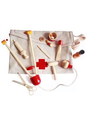 beige wooden doctor set - 1300713 - Standard Image - 3