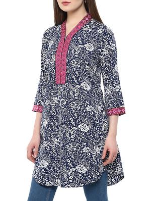 blue synthetic straight kurta - 13103848 - Standard Image - 2