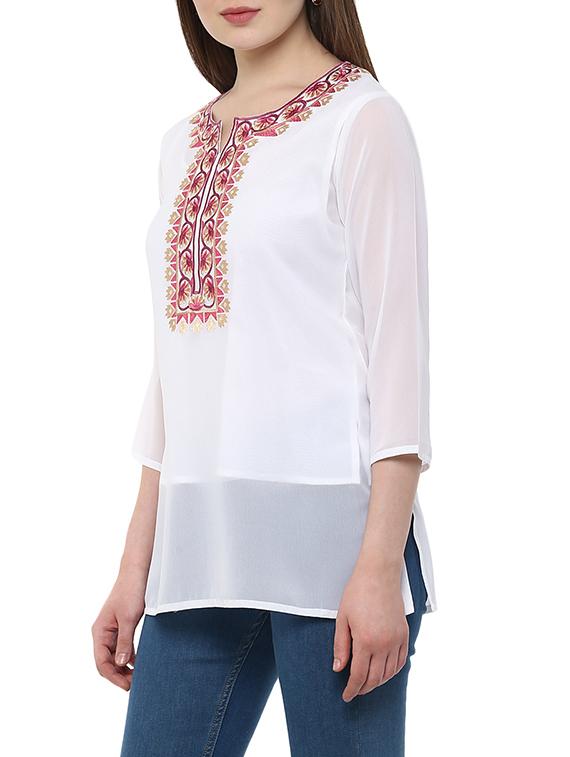 white georgette straight kurti - 13103859 - Zoom Image - 2