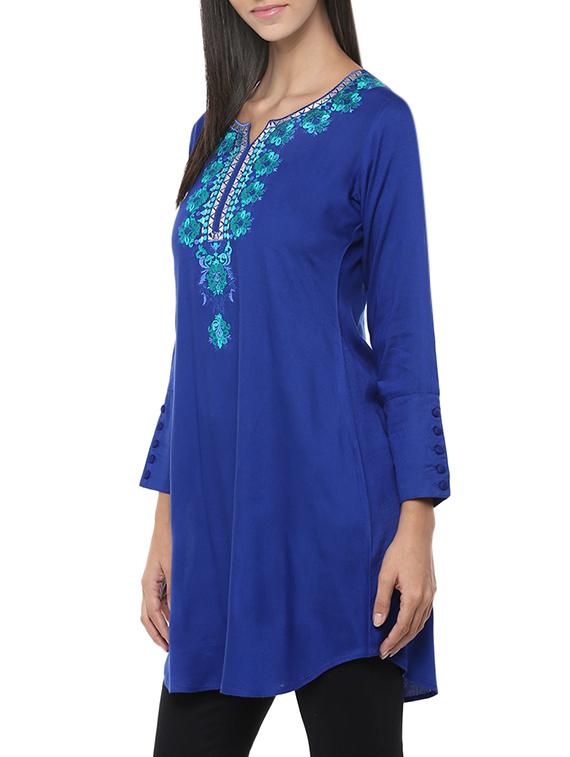 blue rayon a-line kurta - 13103876 - Zoom Image - 2