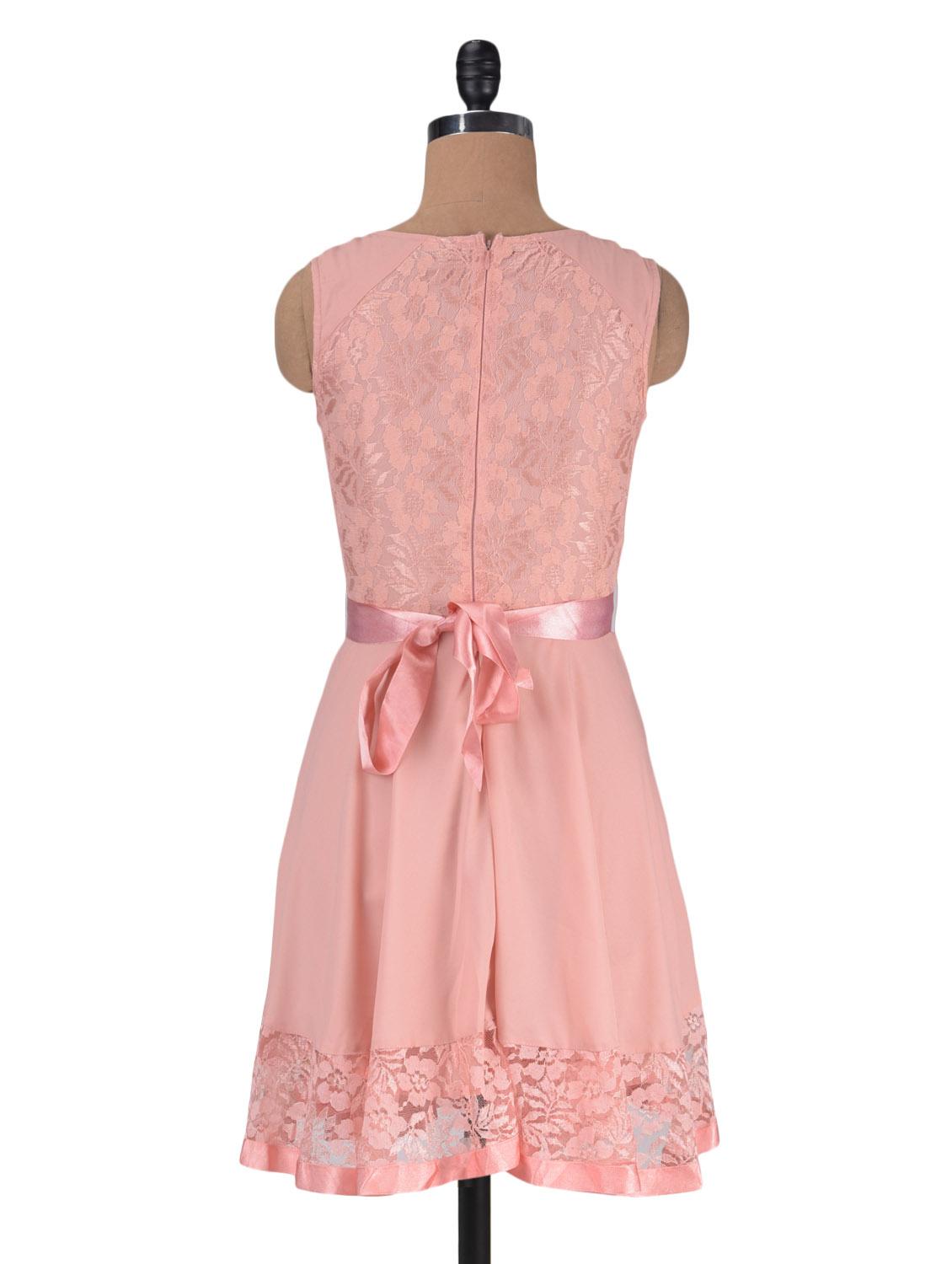 pink lace solid sleeveless dress - 1311787 - Zoom Image - 3