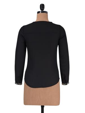 black color color solid long sleeved top - 1311870 - Standard Image - 3