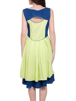 green flared dress - 13144580 - Standard Image - 3