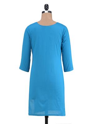blue cotton plain kurti - 1320600 - Standard Image - 3