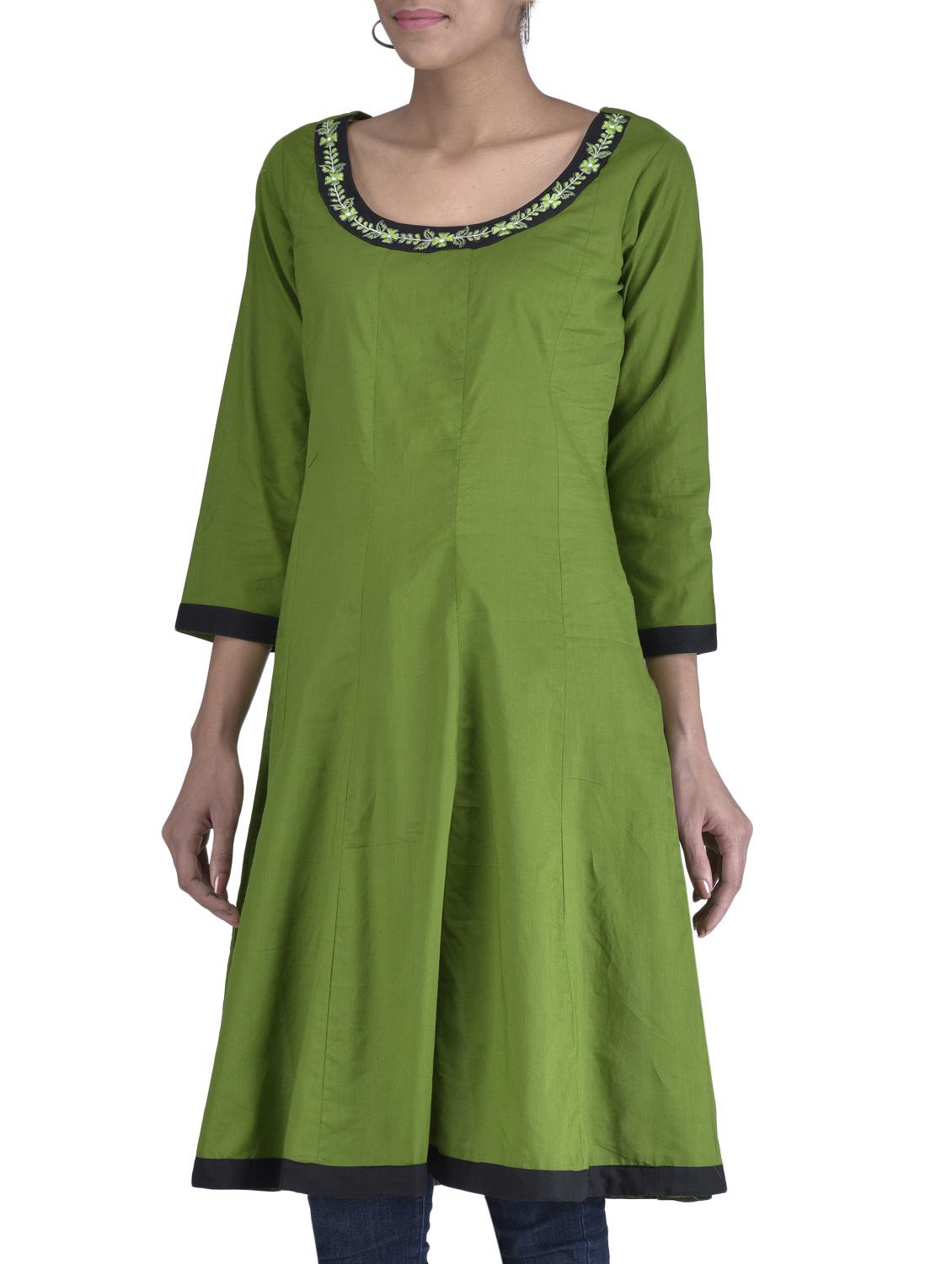 green cotton embroidered kurti - 1320602 - Zoom Image - 2