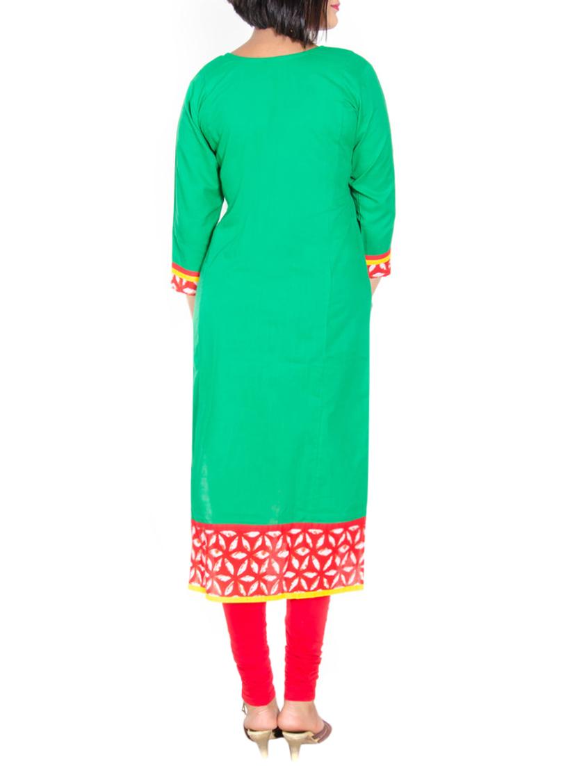 green cotton embroidered straight kurta - 13301888 - Zoom Image - 3