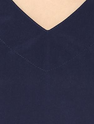 v-neck solid top - 13323631 - Standard Image - 4