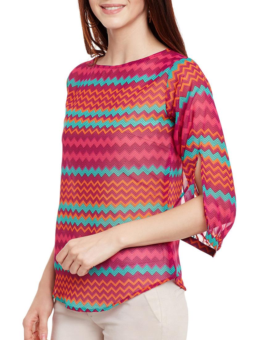 chevron slit sleeved top - 13331400 - Zoom Image - 2