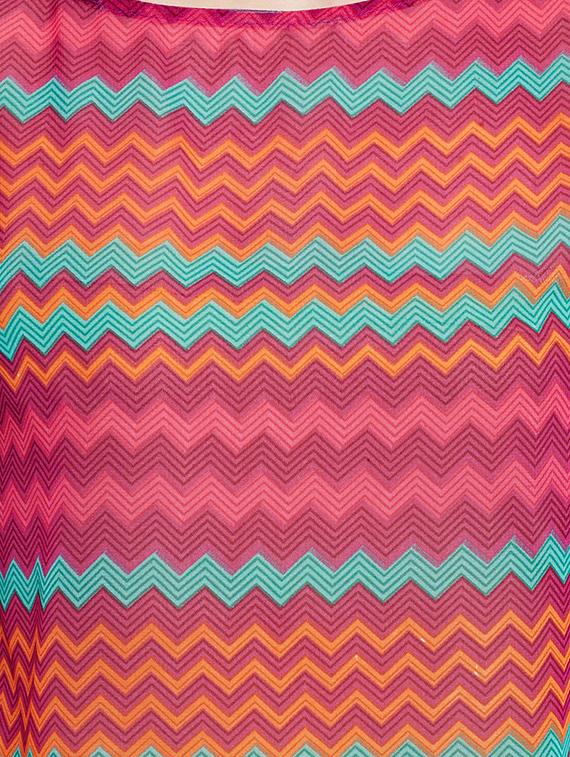 chevron slit sleeved top - 13331400 - Zoom Image - 4