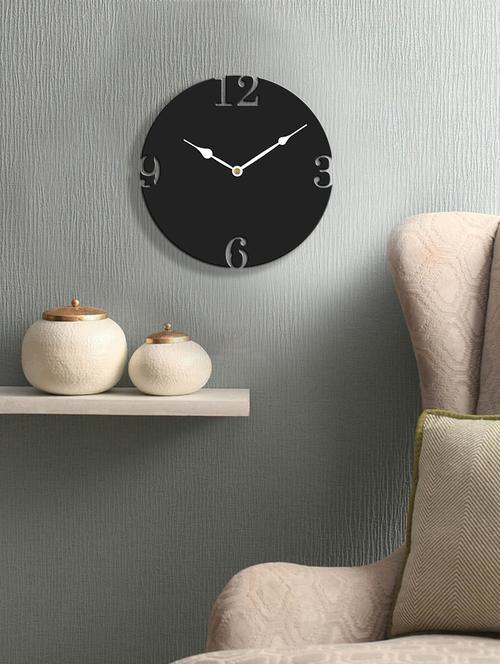 black wooden analog wall clock - 13339177 - Standard Image - 1