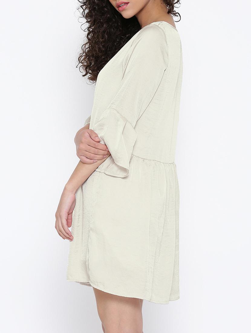 solid cream dress - 13384076 - Zoom Image - 4